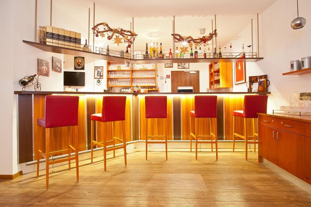 Hotel-Renner Buchbach Εξωτερικό φωτογραφία